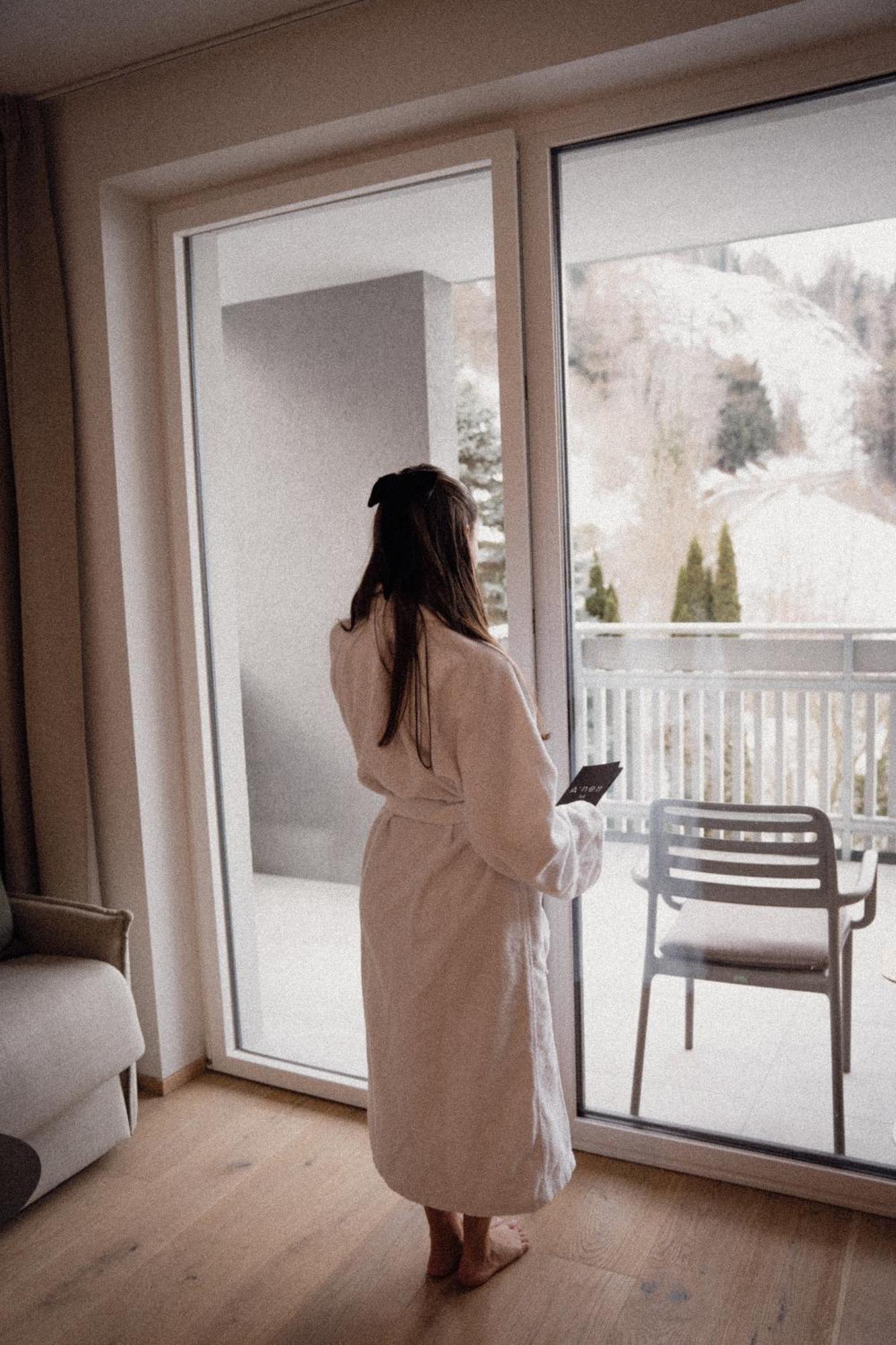 Anett Hotel Випитено Экстерьер фото